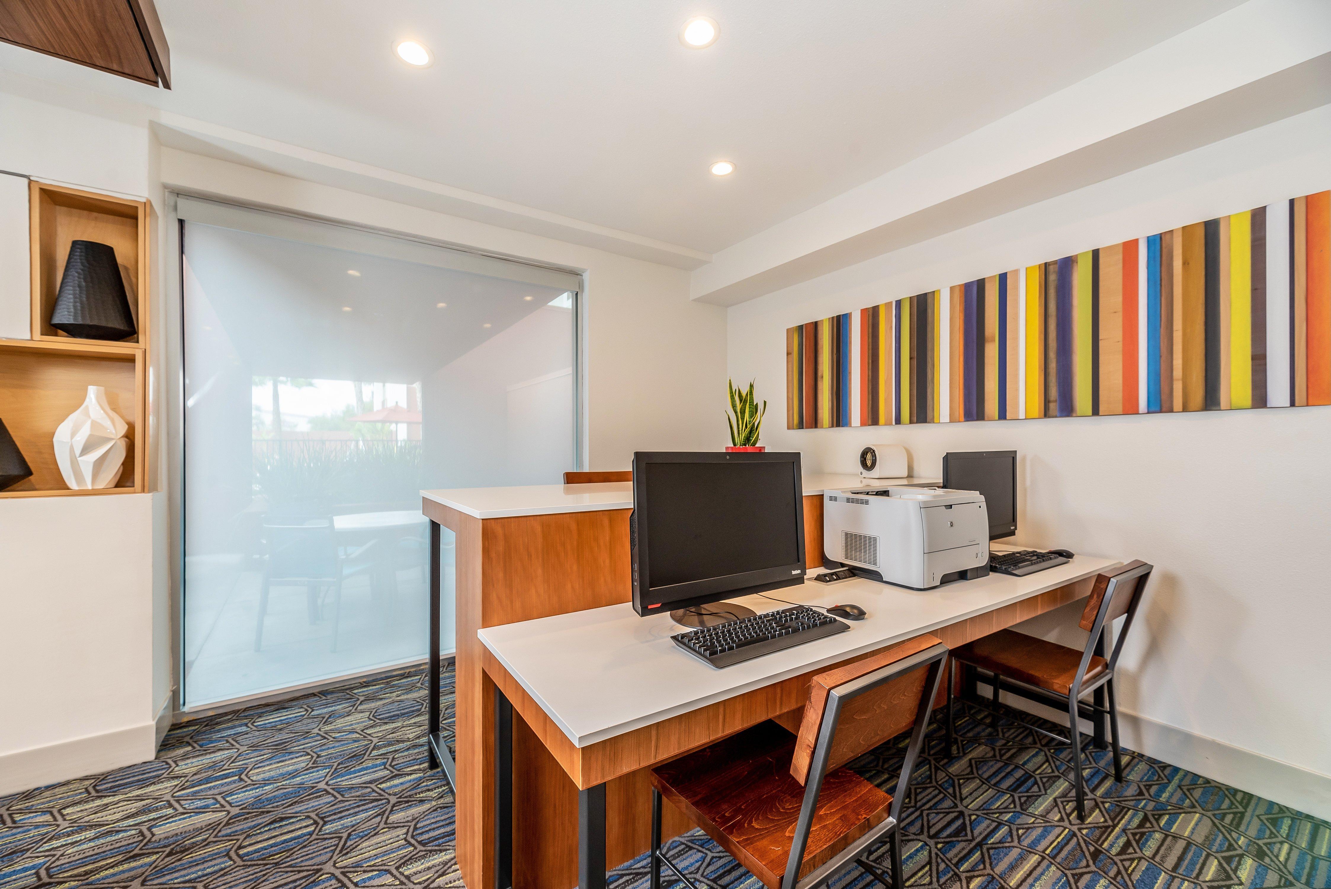 Holiday Inn Express Fremont - Milpitas Central By Ihg Exterior photo