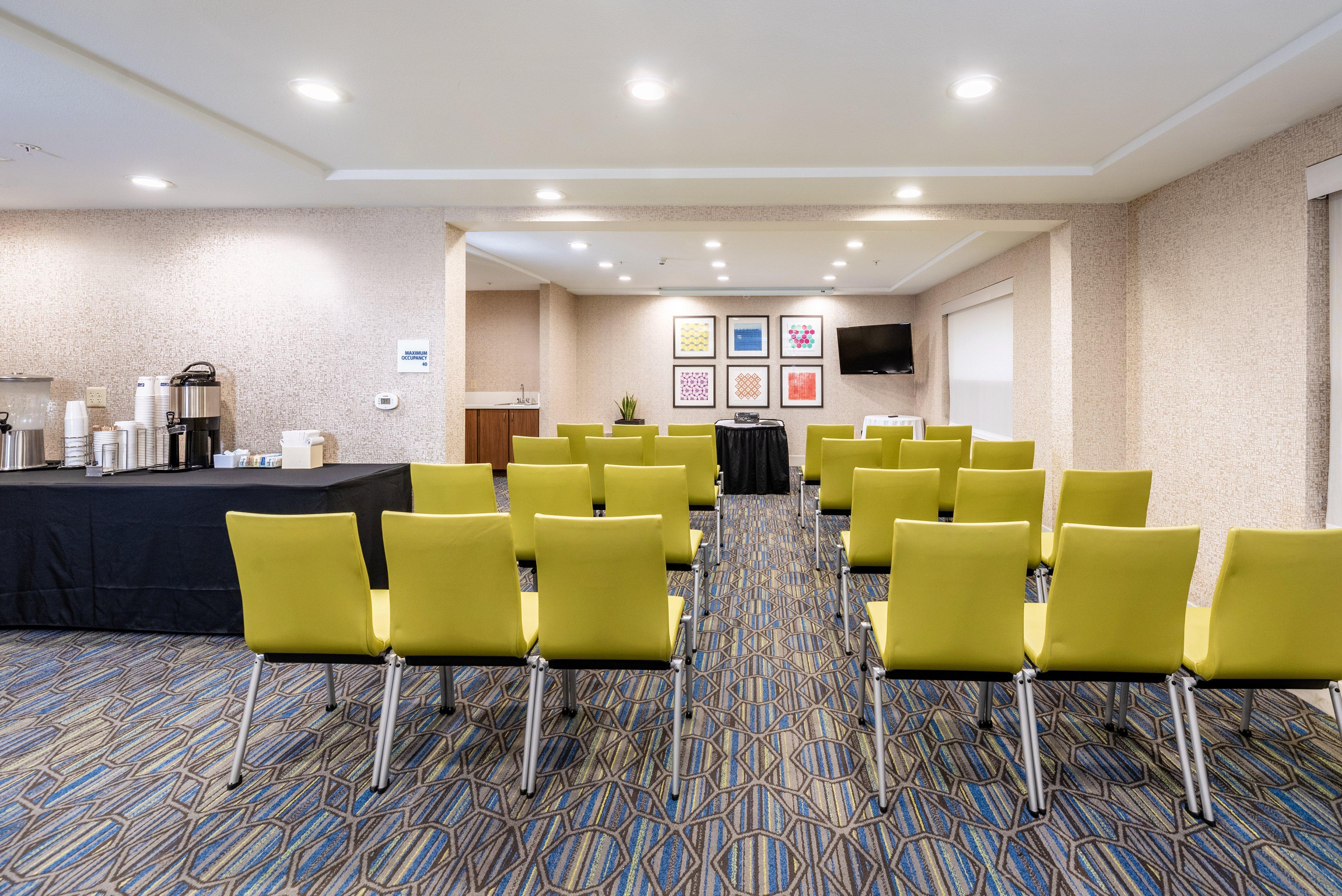 Holiday Inn Express Fremont - Milpitas Central By Ihg Exterior photo